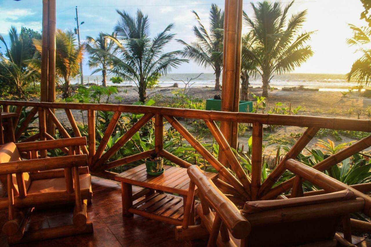 Seaside Garden Ecolodge Момпиче Экстерьер фото